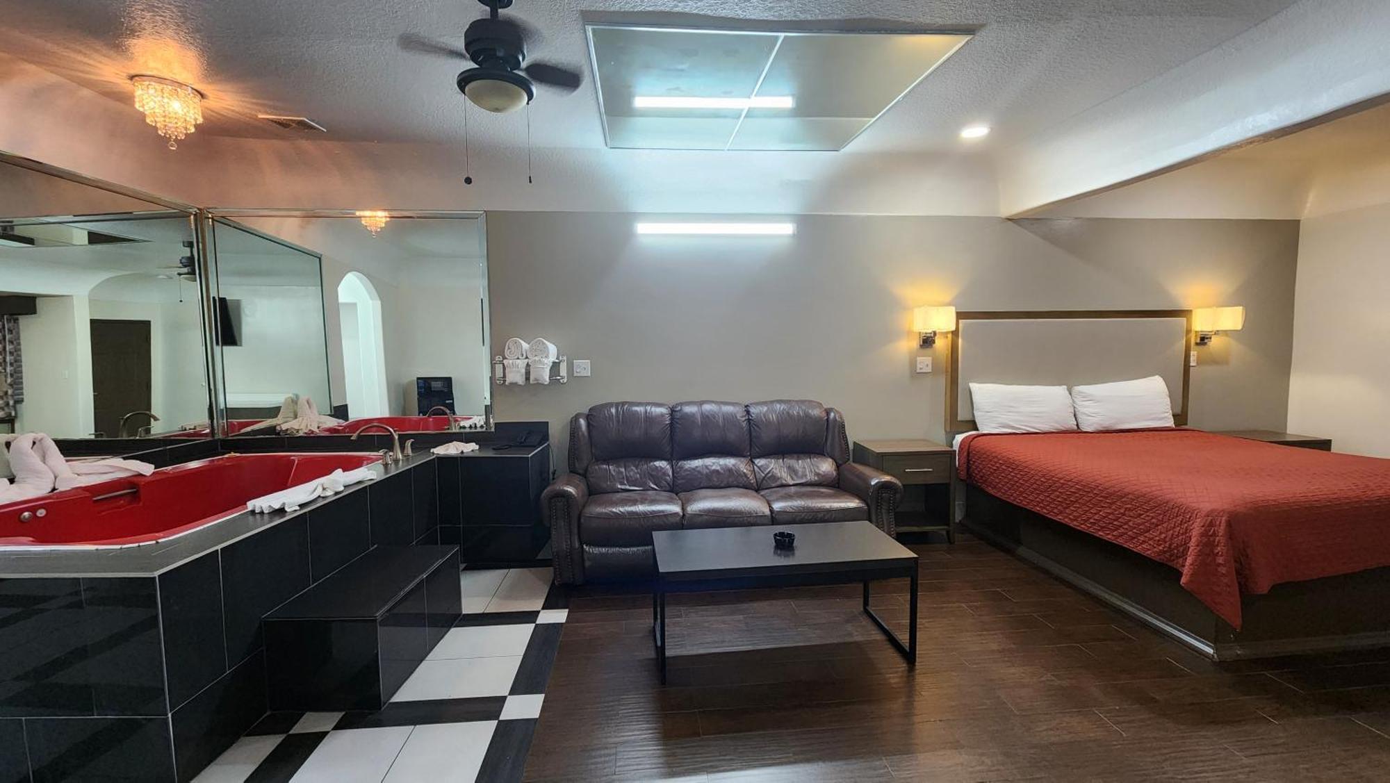 Scottish Inn & Suites Sam Houston Parkway Kültér fotó