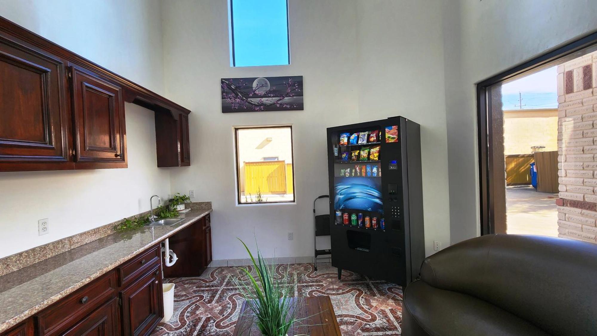 Scottish Inn & Suites Sam Houston Parkway Kültér fotó